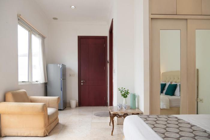 Twospaces Living At The Unit Residence 雅加达 外观 照片